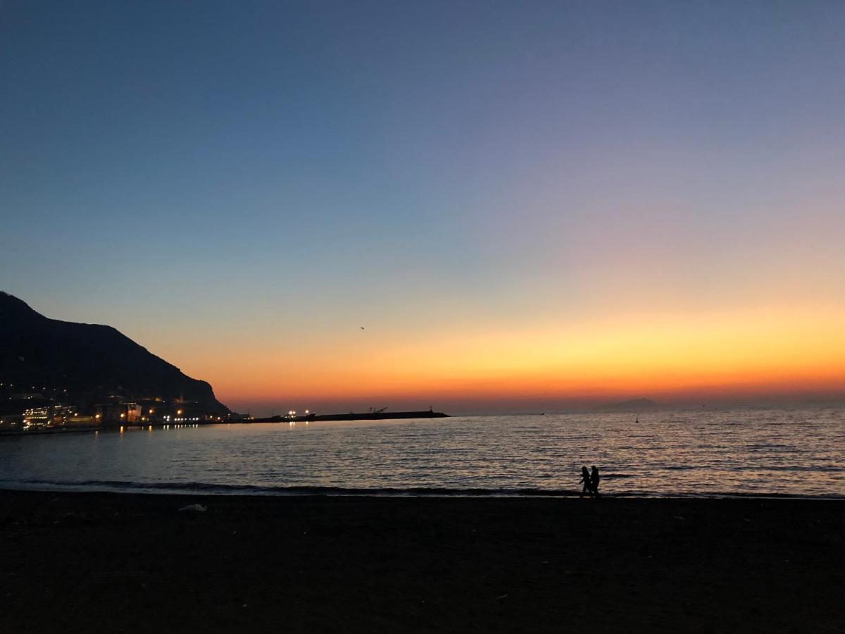 La Fenice Castellammare di Stabia Bagian luar foto